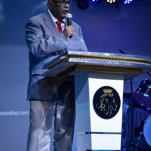 Pastor